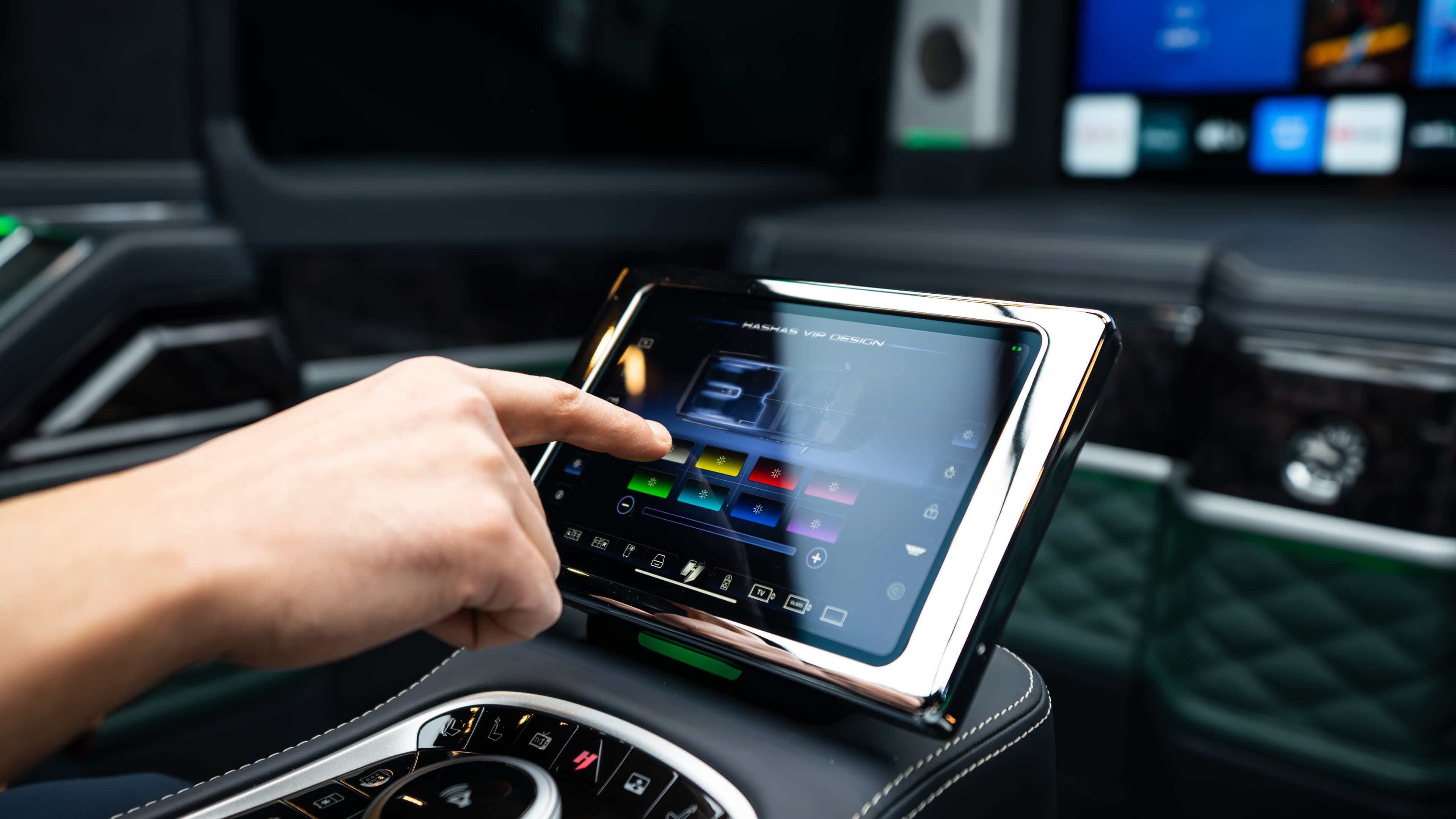 iPad Üzerinden Araç Kontrol Sistemi